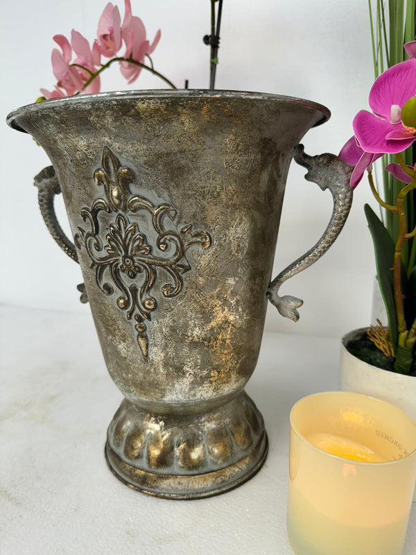 Dragon Vase Metal Ornament Design Summer 2023