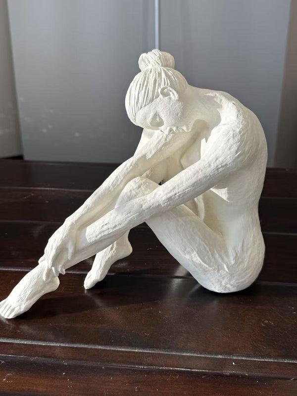 Bellissima Ballerina White Colour Clay Artisan Finish