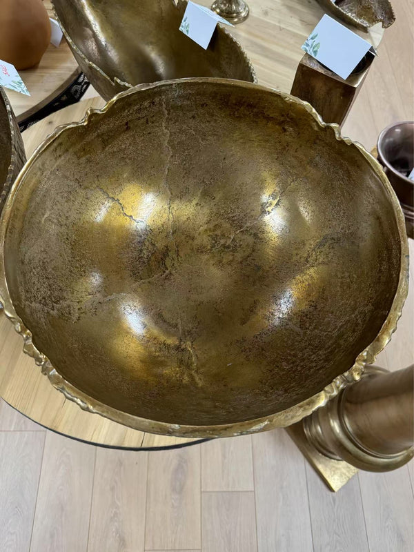 Mariola Vintage Antique Brass Shiny Colour Metal