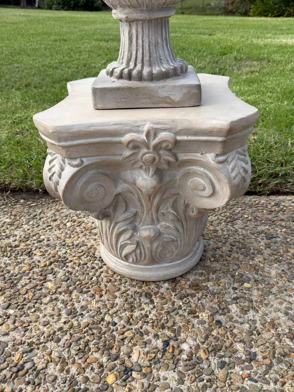 Zocalo Roman Design White Plinth Gold Accents