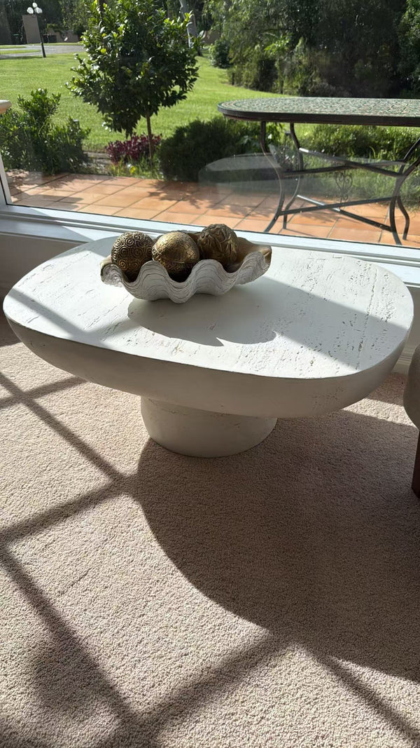 Mesa MGO centre table in rustic white