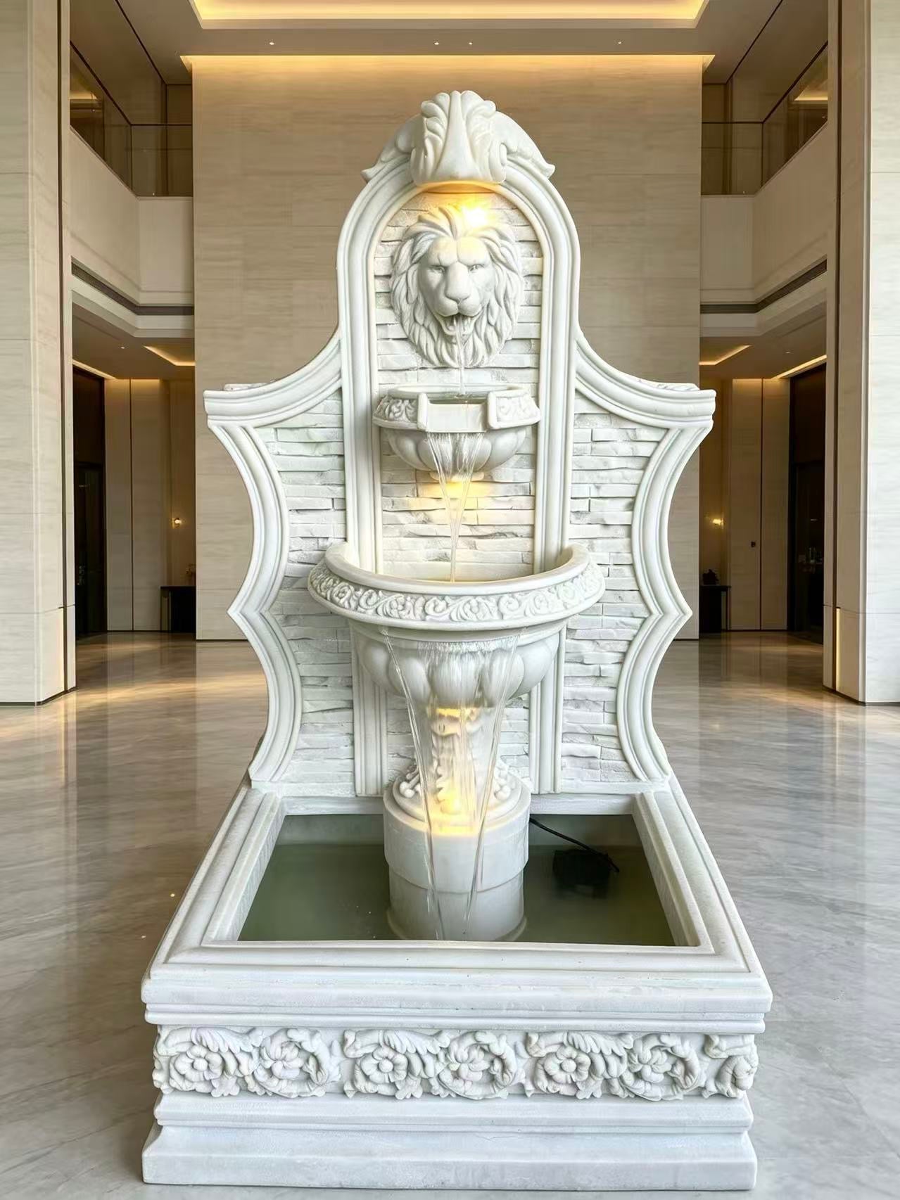 Bergamo Large Lion Face Fountain – White Sandstone, 2-Tier Cascade with LED Lights & Pond Base