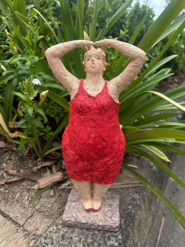 Betty Lady Red Dress