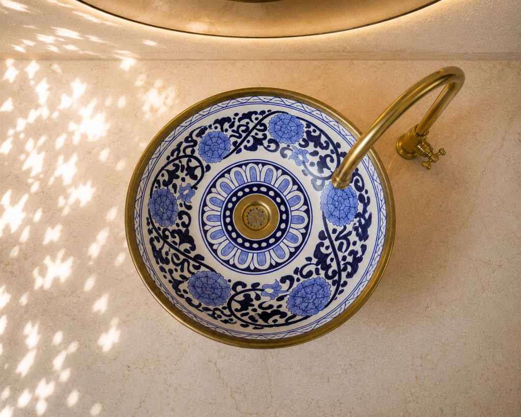 Fès Azur Hand-Painted Ceramic Basin with Gold Rim