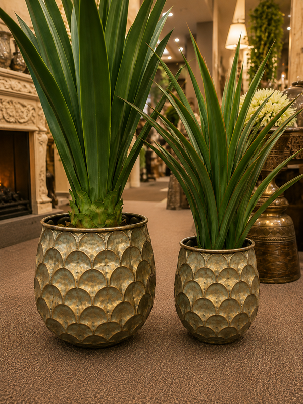 Dos Metal Planters Set