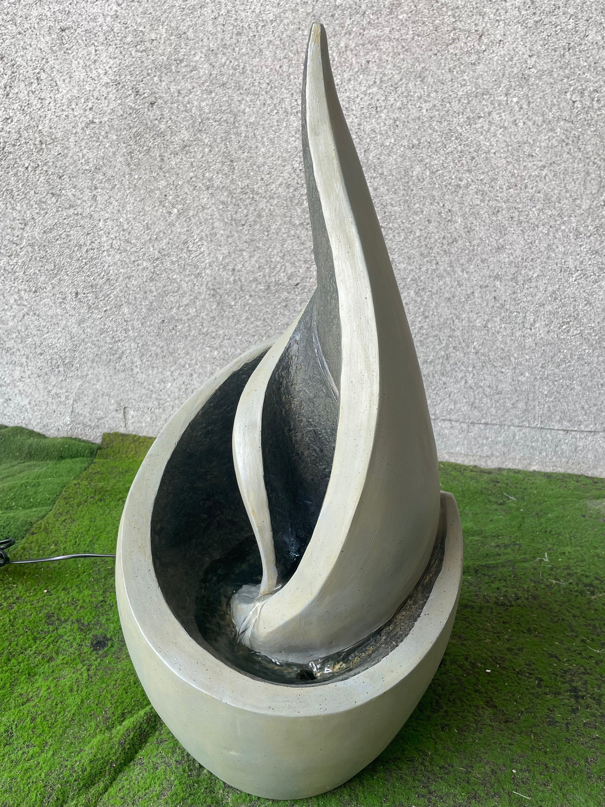 Twisty Abstract Water Feature