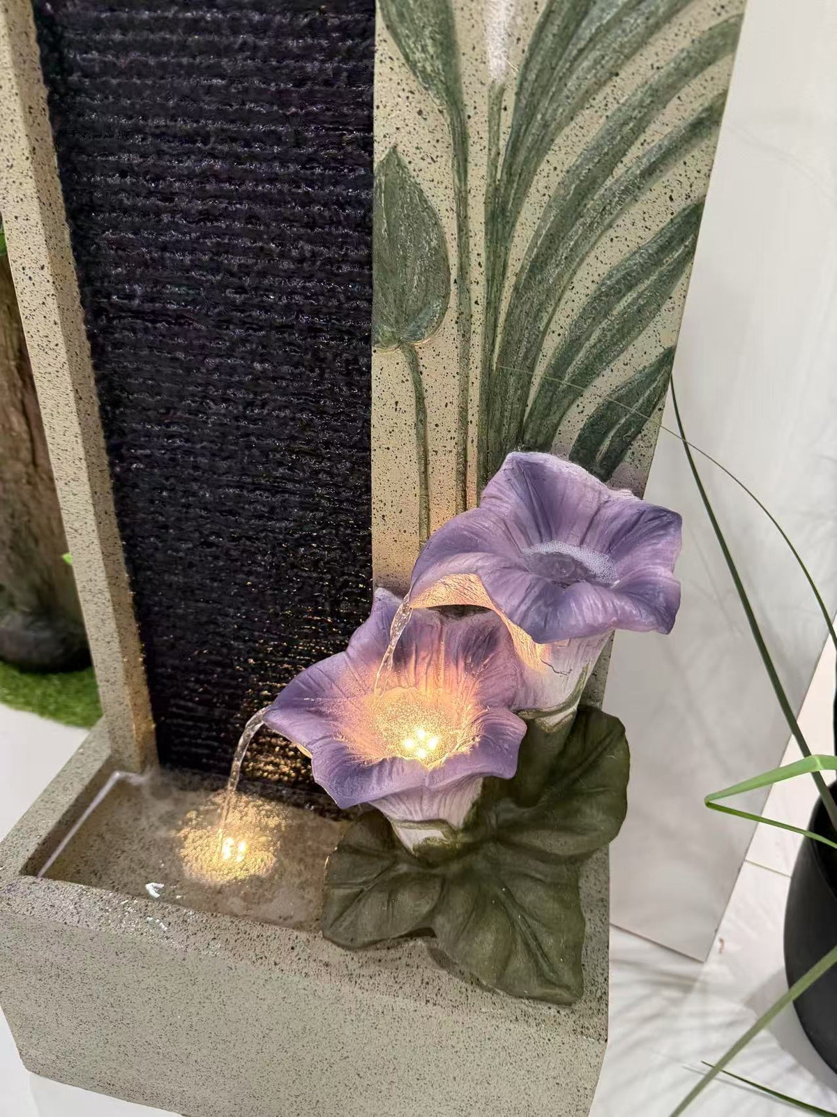 Fuengirola Fountain Tulips Water Curtain Beige with Sublime Colours