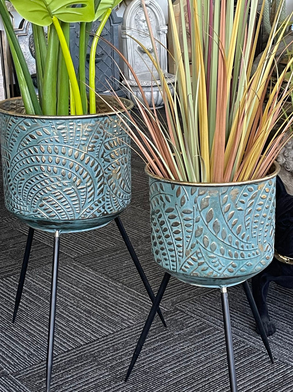 Metal Planters Pair Andalusian Design NEW Summer 2021
