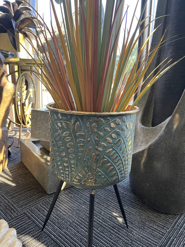 Metal Planters Pair Andalusian Design NEW Summer 2021
