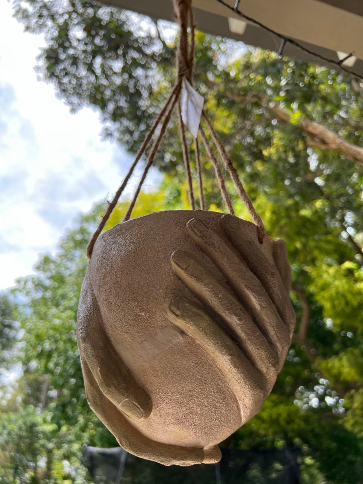 New Two Hands Terracotta Clay Effect Hanging Planter Ornament