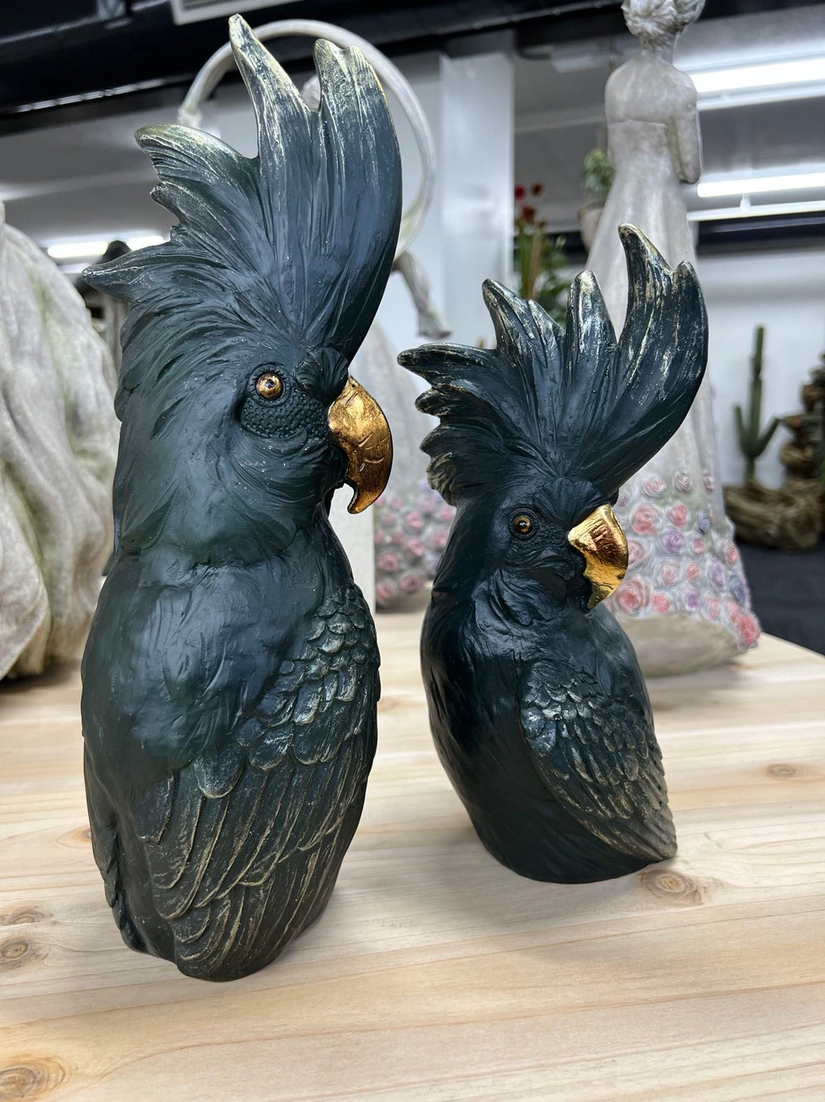 Dark Green with Copper Beaks Cockatoos Real Look Set 2