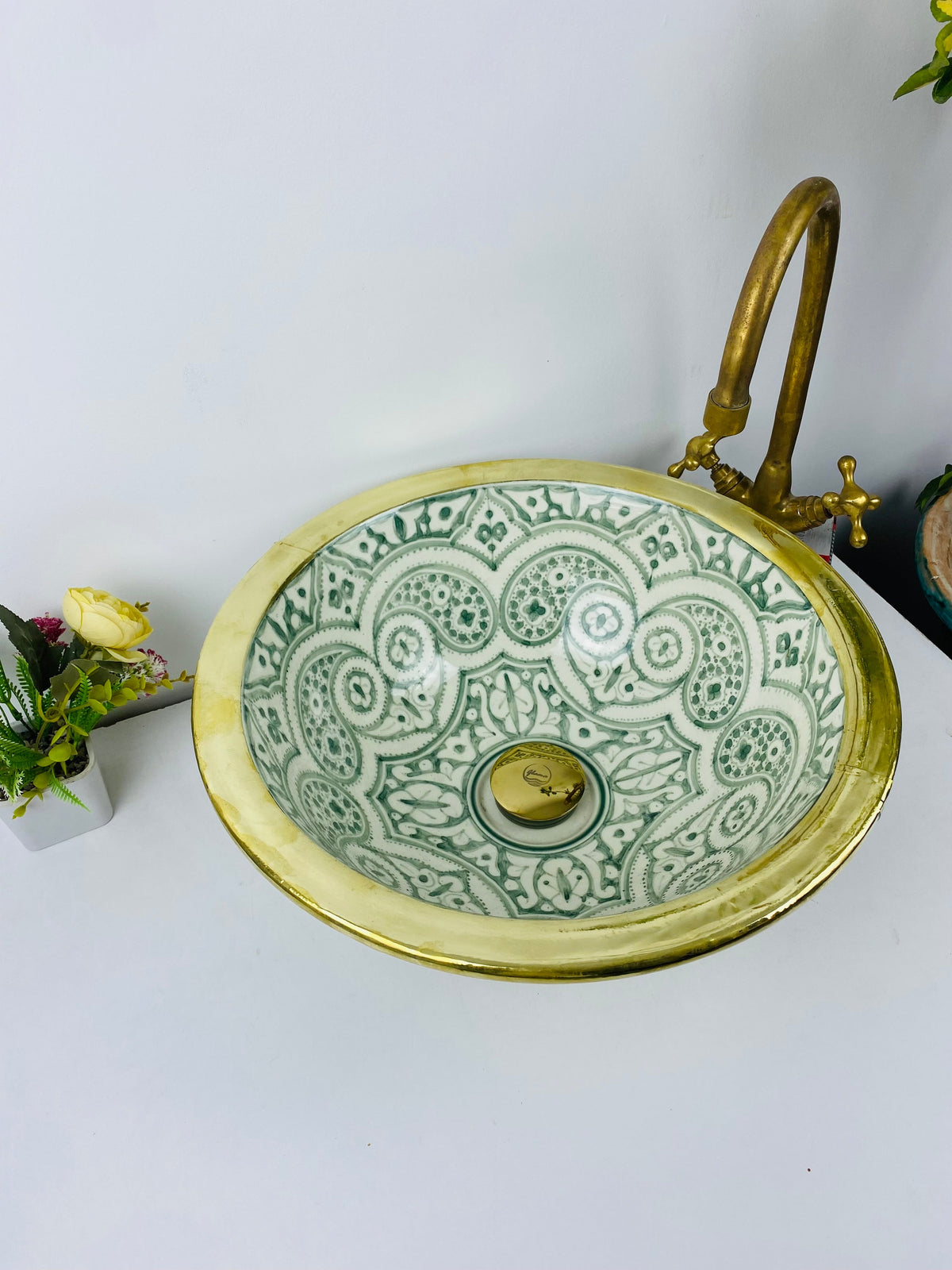 Green bathroom basin Brushed Solid Brass Rimmed sink - Basin with Mid-Century Modern flair batheroom - london Farmhouse Basin