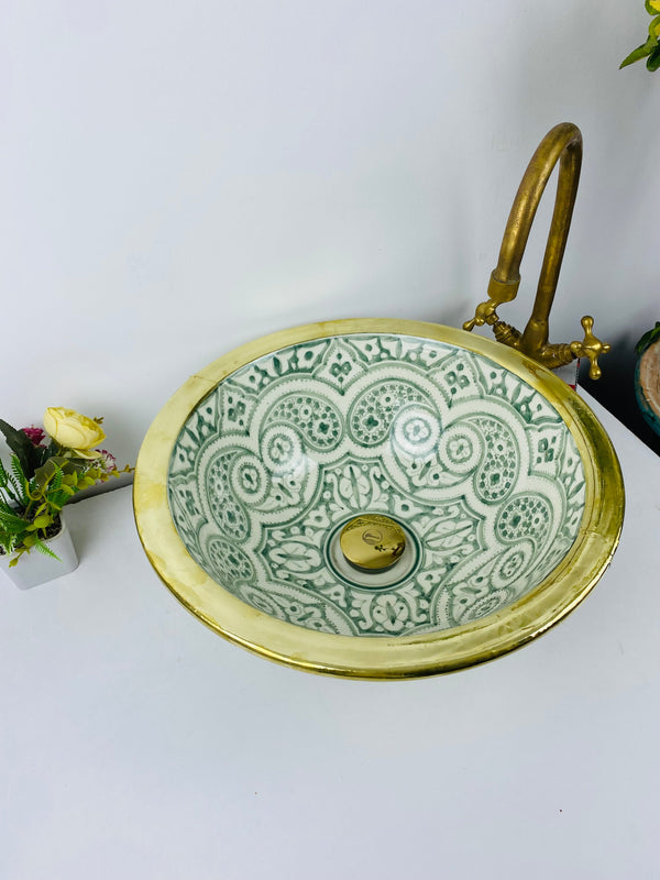 Green bathroom basin Brushed Solid Brass Rimmed sink - Basin with Mid-Century Modern flair batheroom - london Farmhouse Basin