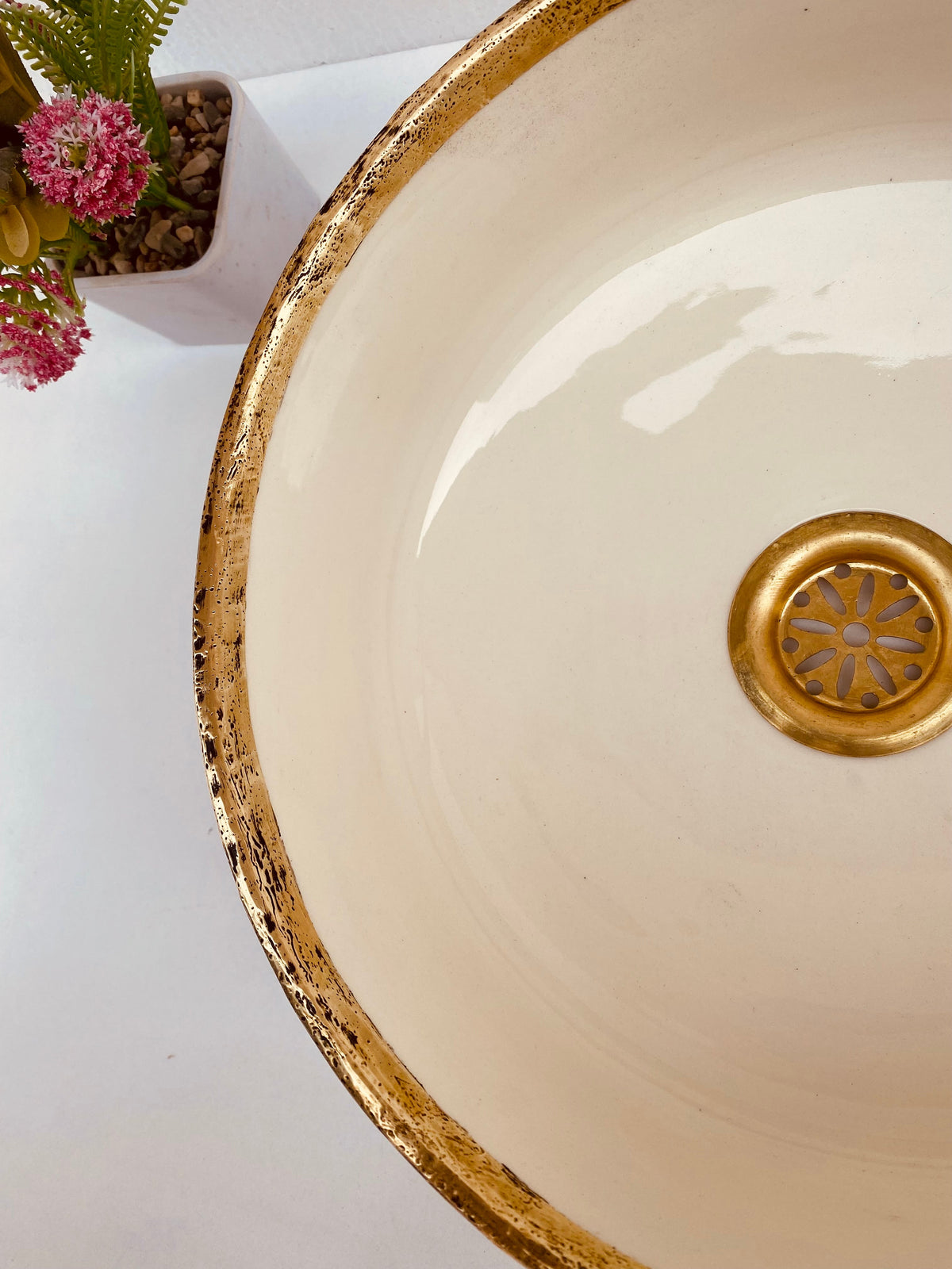 Bathroom veseel sink Brushed Solid Brass Rimmed - washBasin with Mid-Century Modern - Artisanal Farmhouse basin free gift with