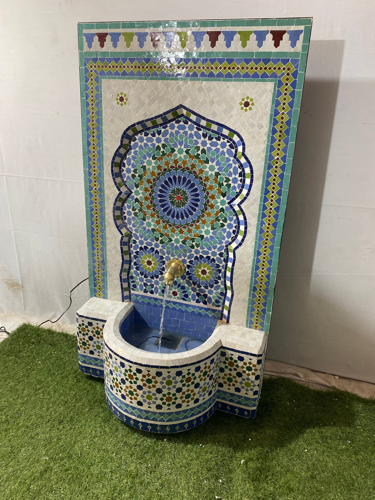 Mosaic Fountain Mandala design for Outdoor and Indoor, Mid Century Fountain water inside, Moroccan Mosaic Fountain