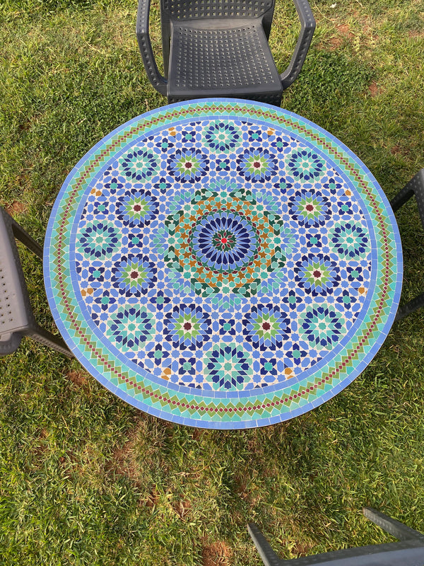 Dining Mosaic table round for outdoor and indoor