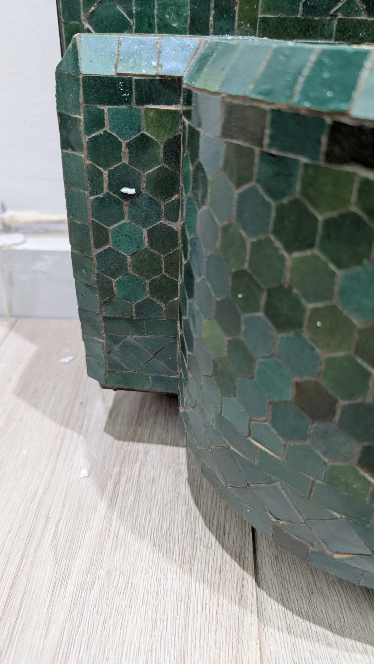 Zellige Fountain MF0161