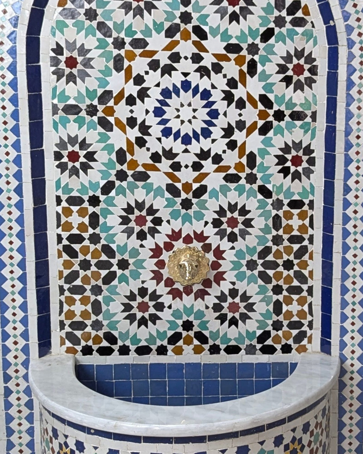 Zellige Fountain MF0156