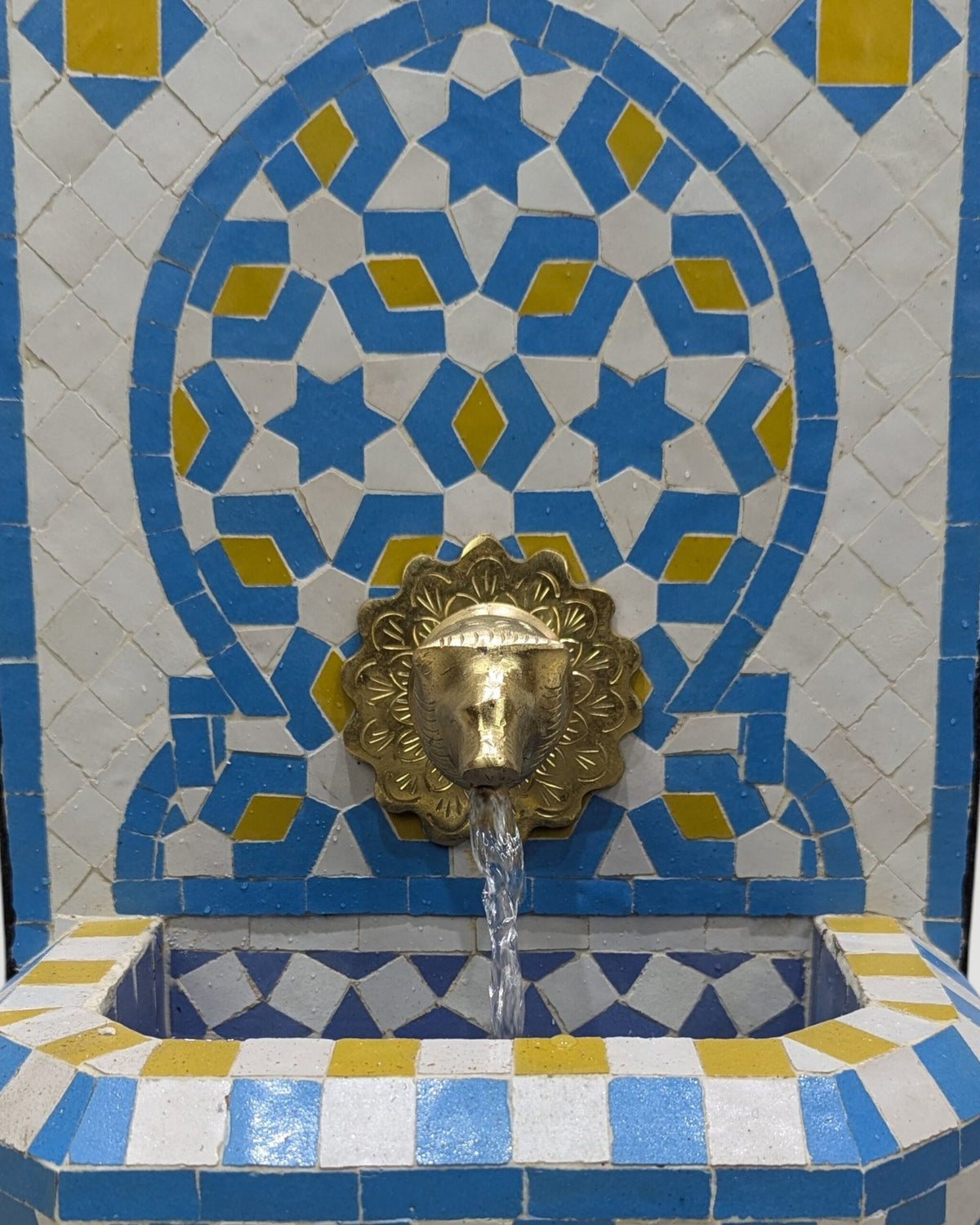 Zellige Fountain MF0162