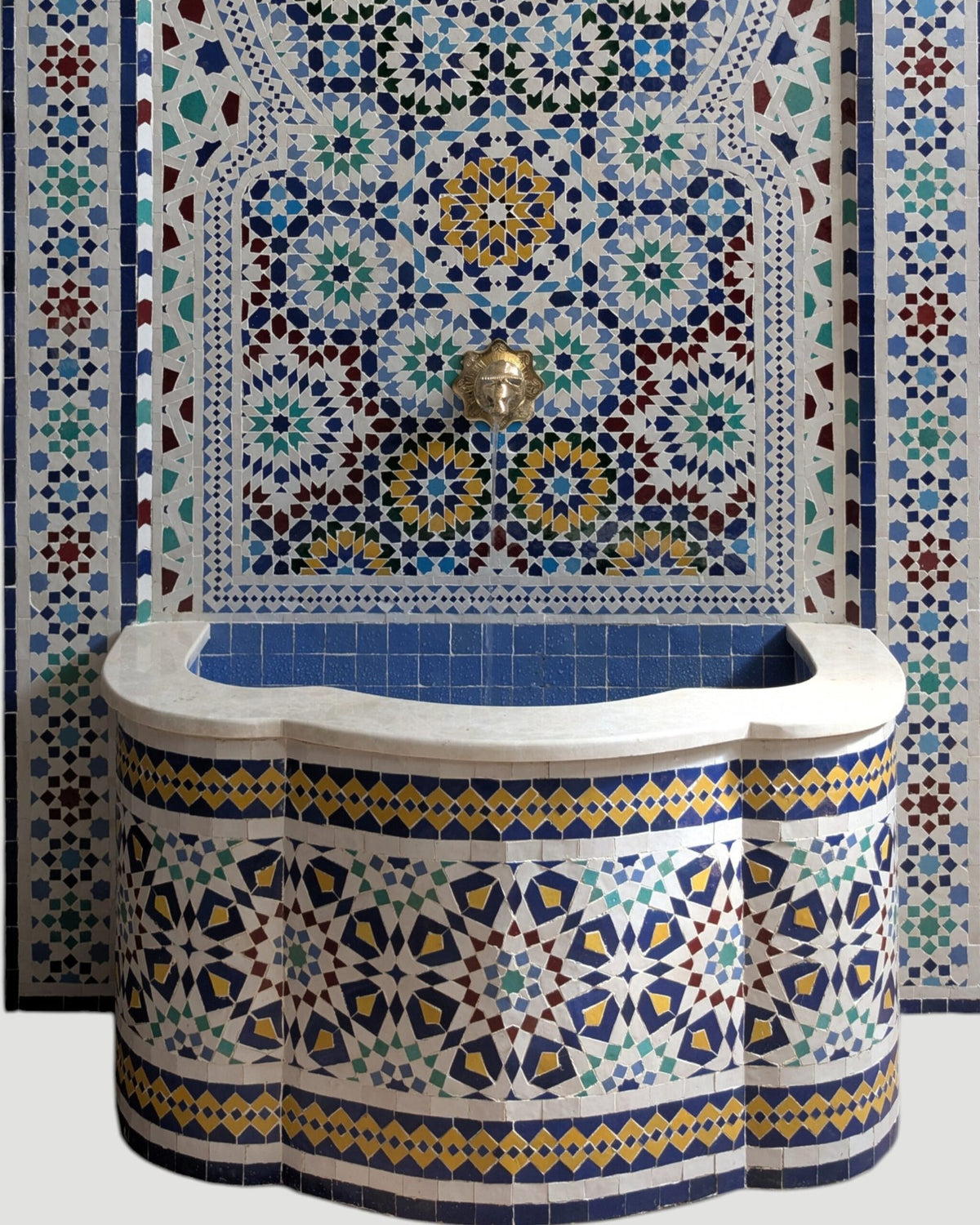 Zellige Fountain MF0239