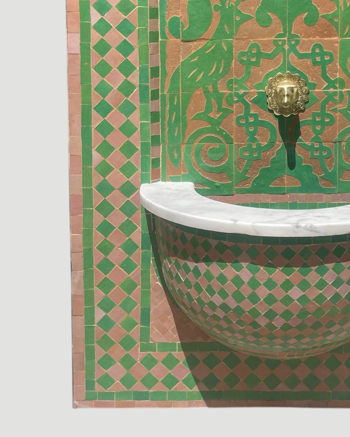 Zellige Fountain MF0057