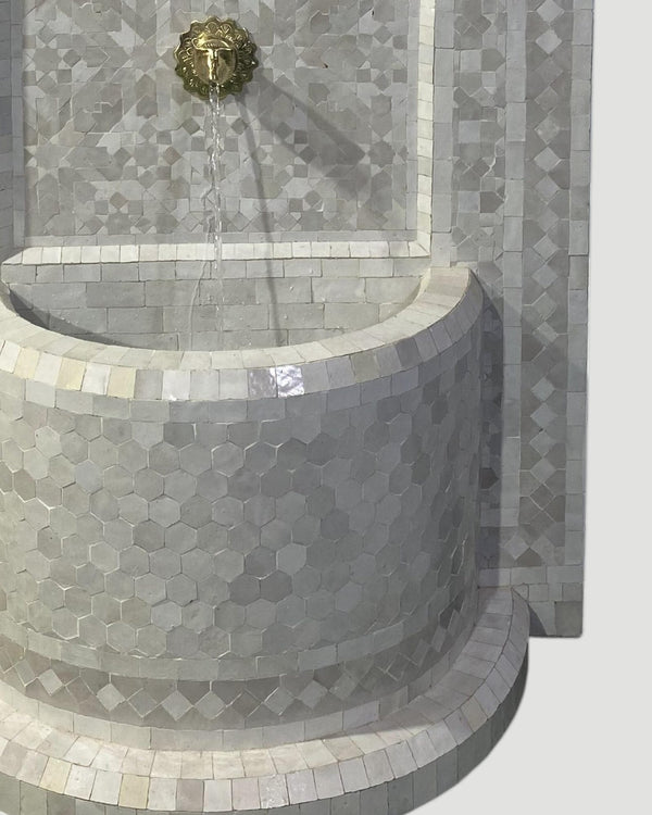 Zellige Fountain MF0038
