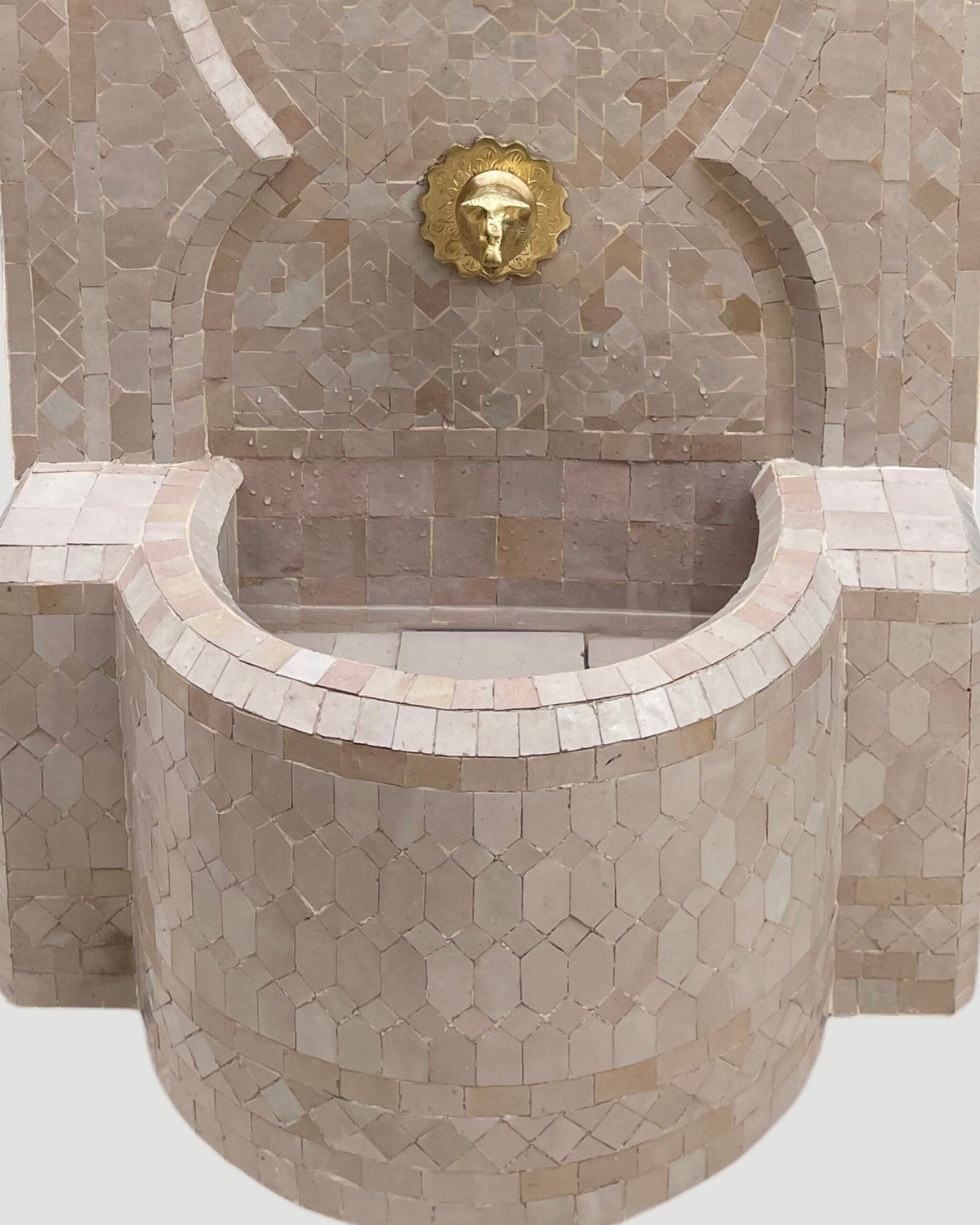Zellige Fountain MF0058
