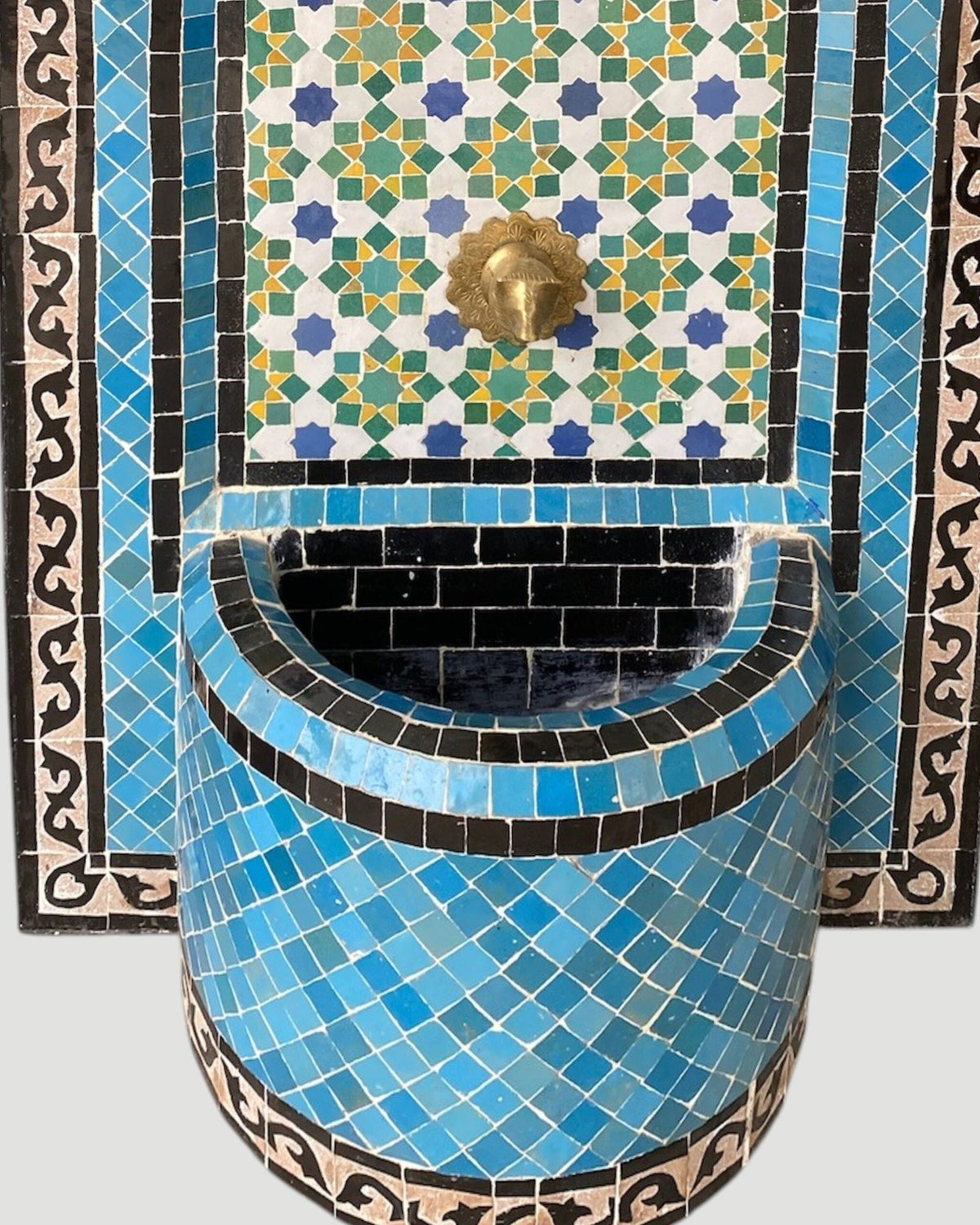 Zellige Fountain MF0247