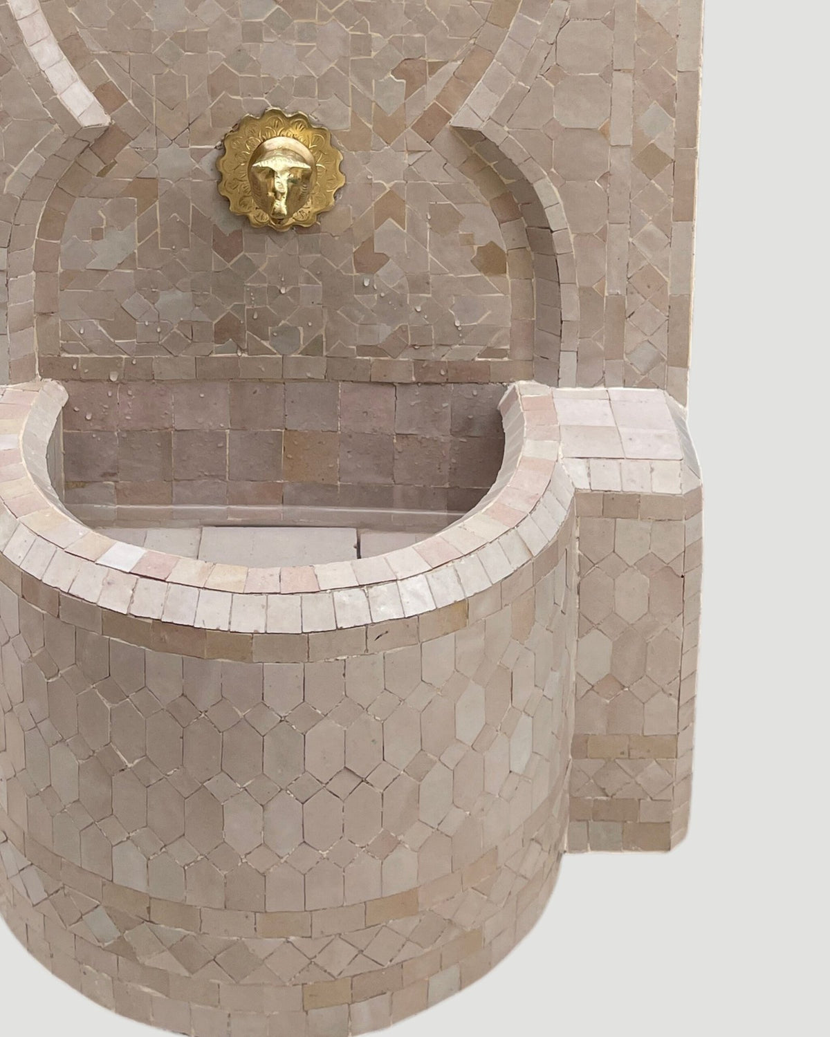 Zellige Fountain MF0058