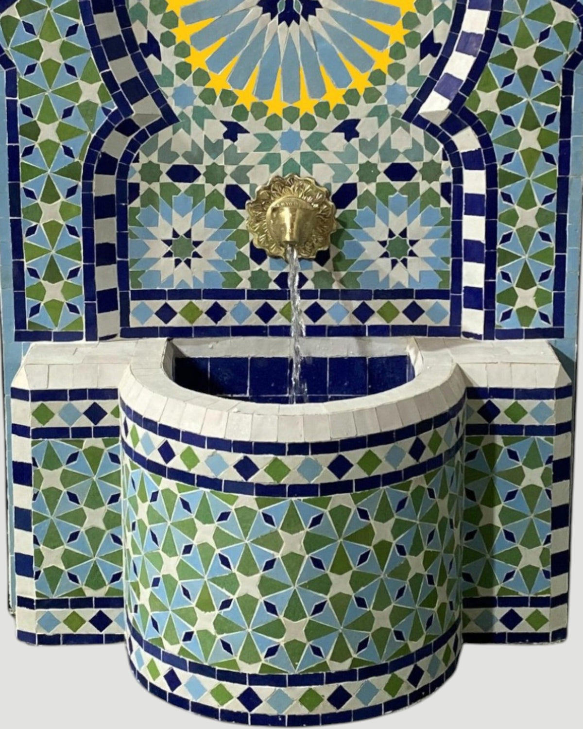 Zellige Fountain MF0065