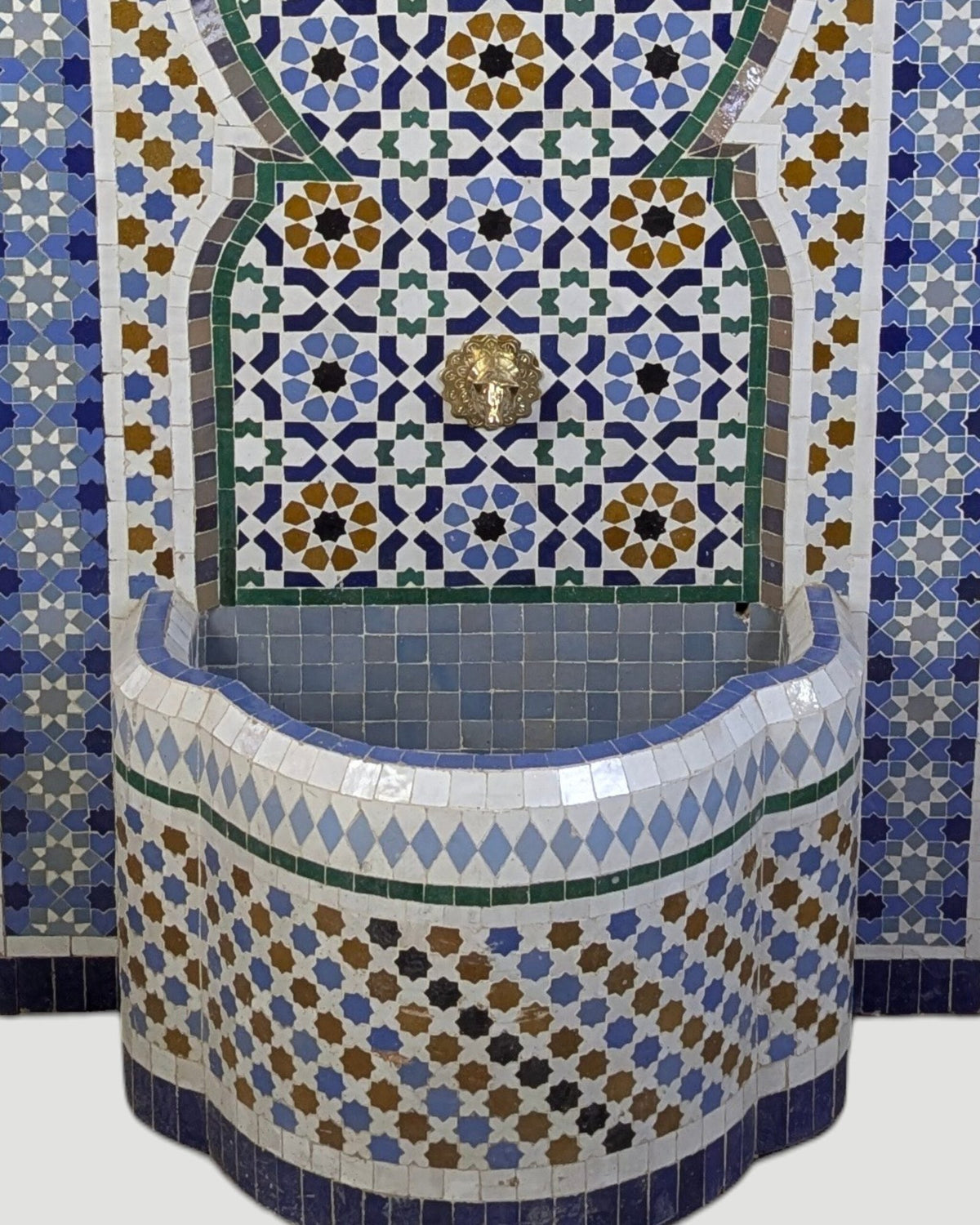 Zellige Fountain MF0176