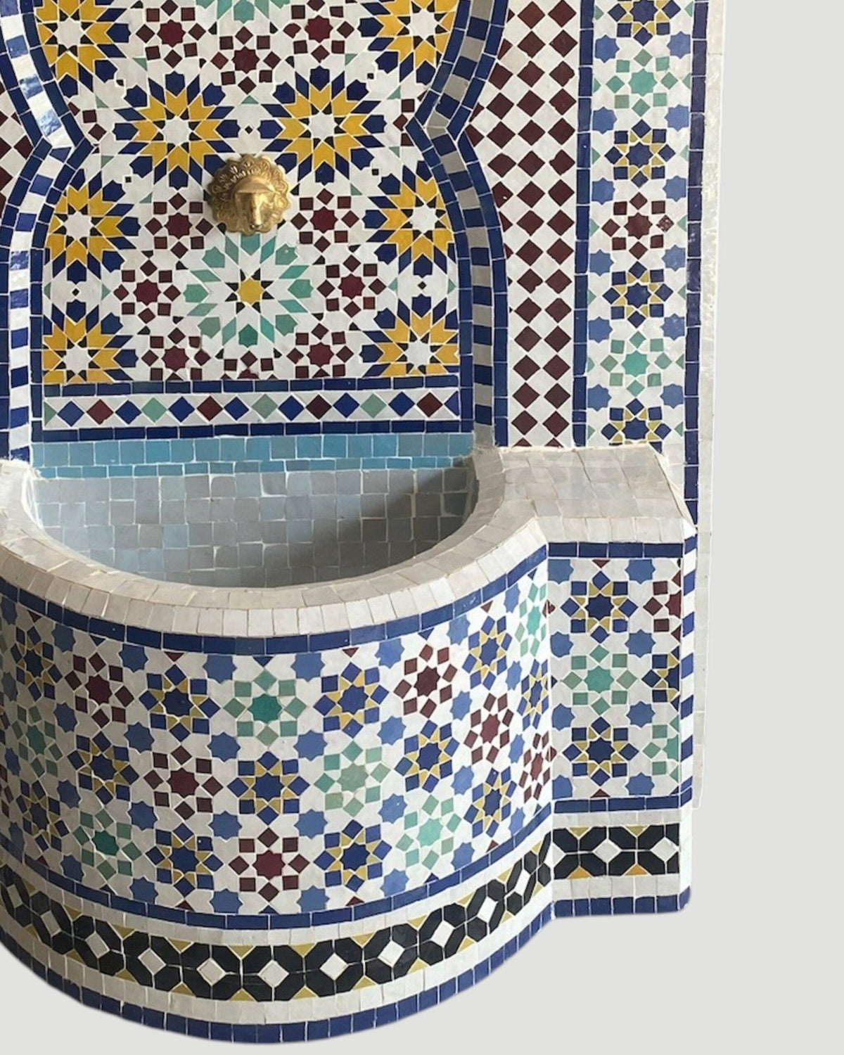Zellige Fountain MF0088