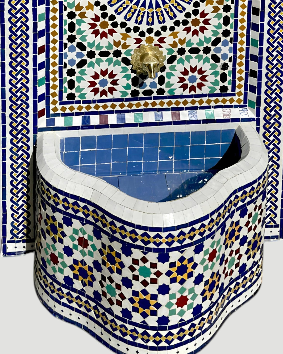 Zellige Fountain MF0243