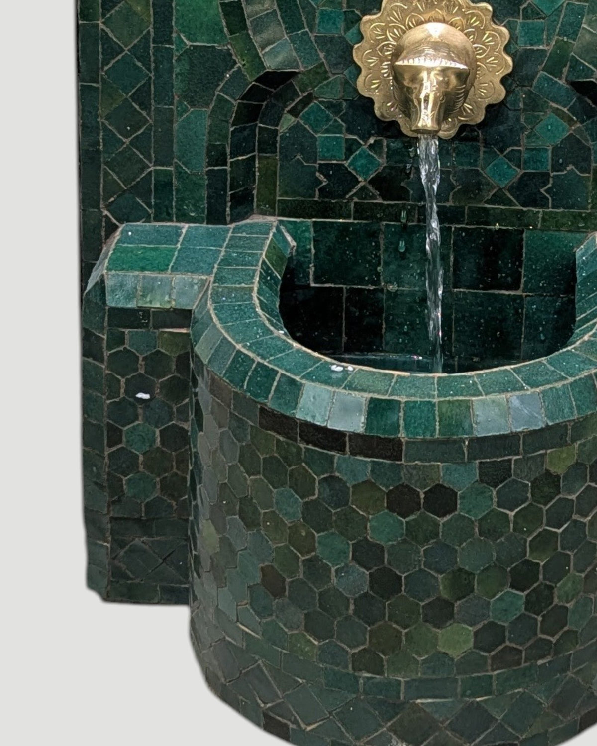 Zellige Fountain MF0021