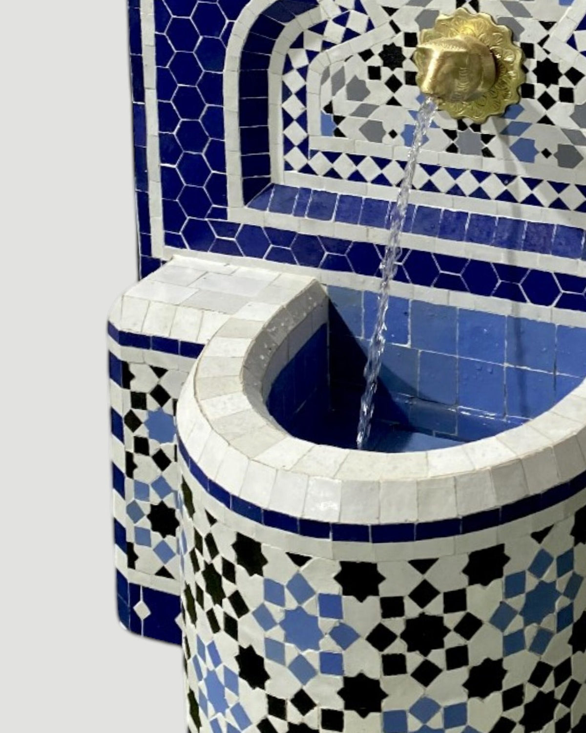 Zellige Fountain MF0103