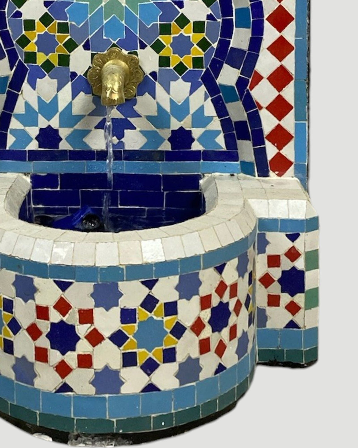 Zellige Fountain MF0252