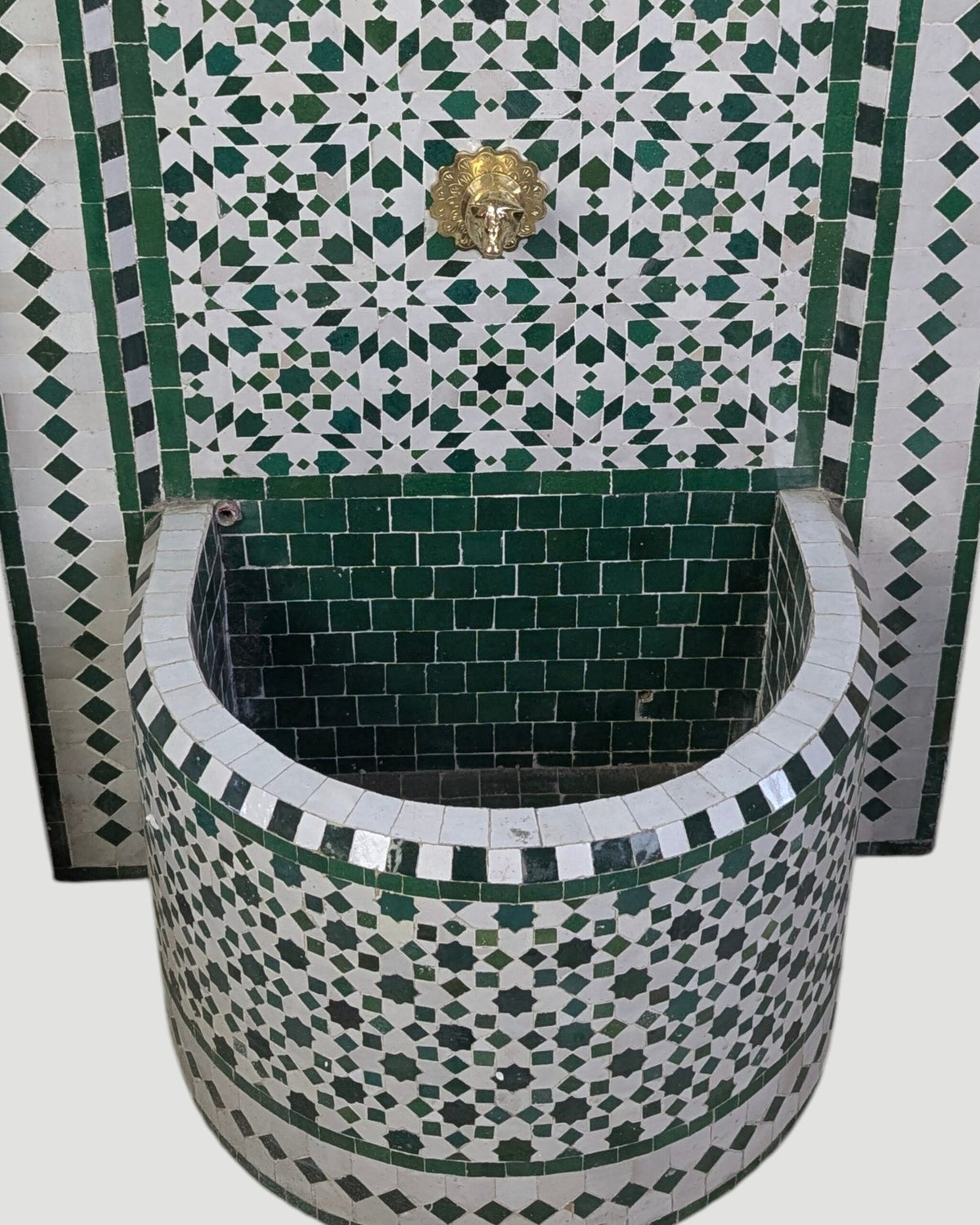 Zellige Fountain MF0177