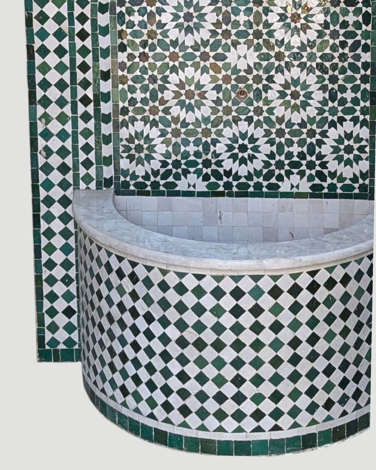Zellige Fountain MF0180