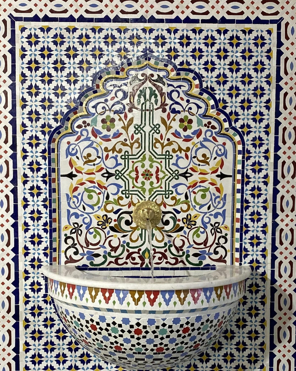 Zellige Fountain MF0042