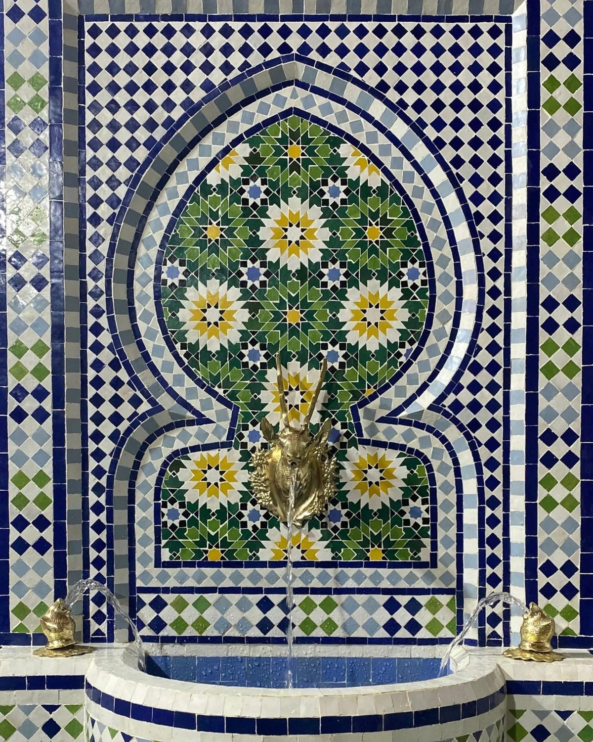 Zellige Fountain MF0222