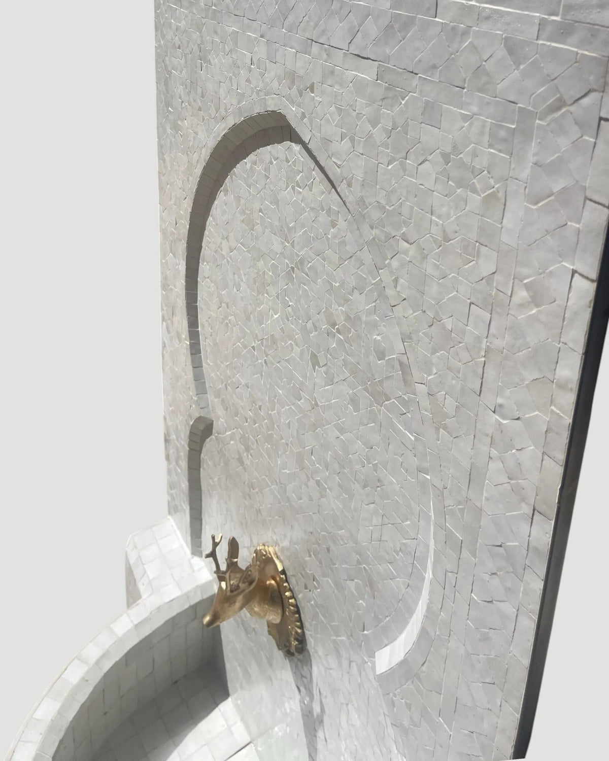 Zellige Fountain MF0059