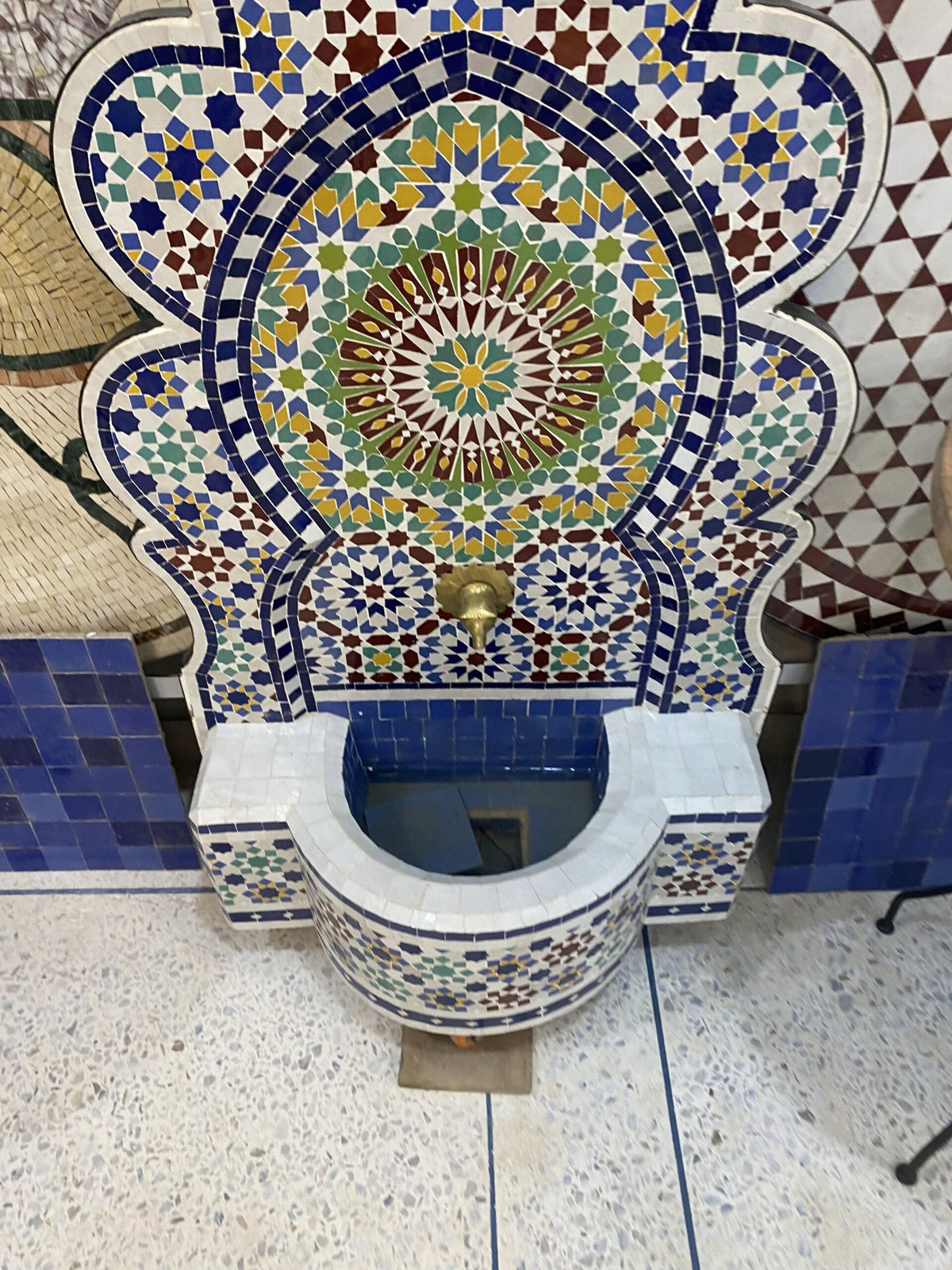 Zellige Fountain MF0130