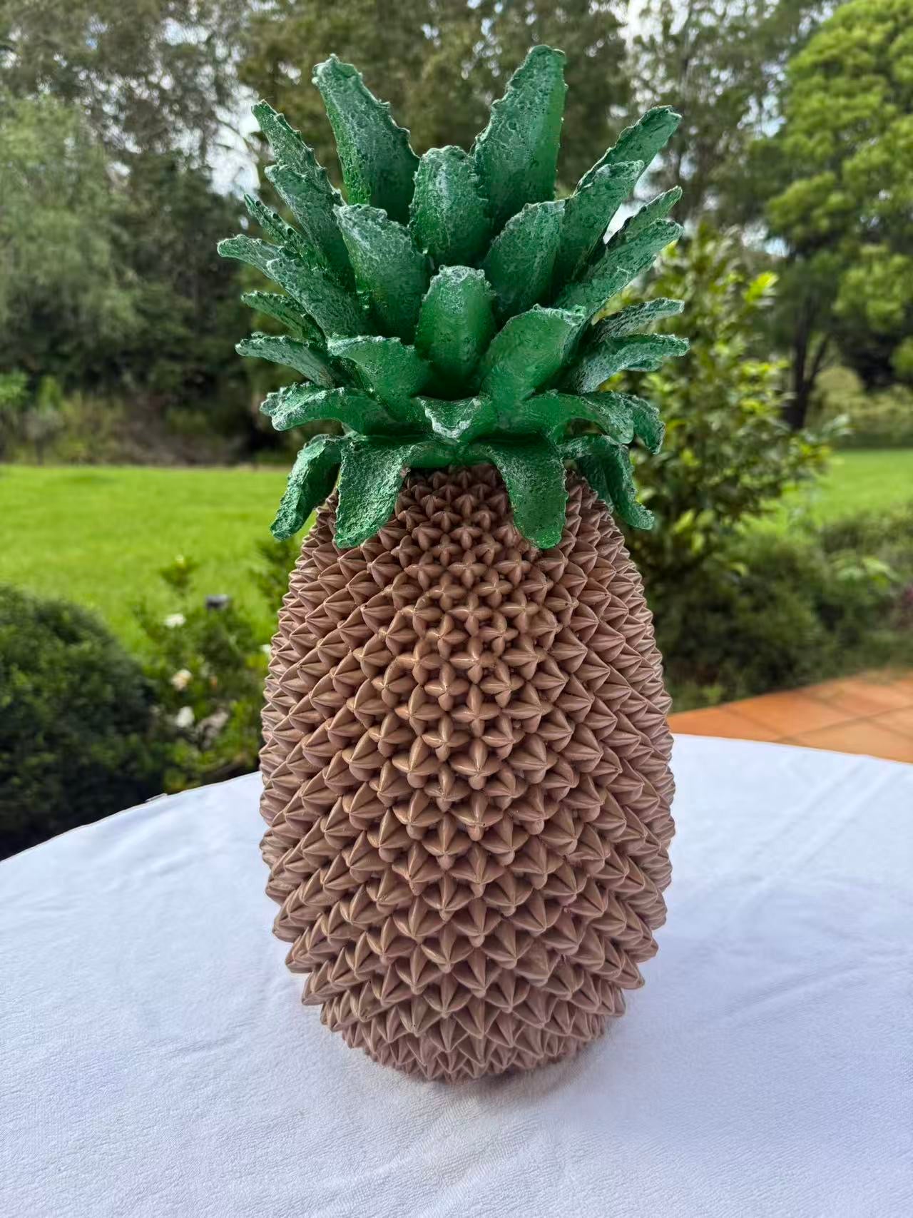 Ananas Tall  pineapple centrepiece Decor Statement