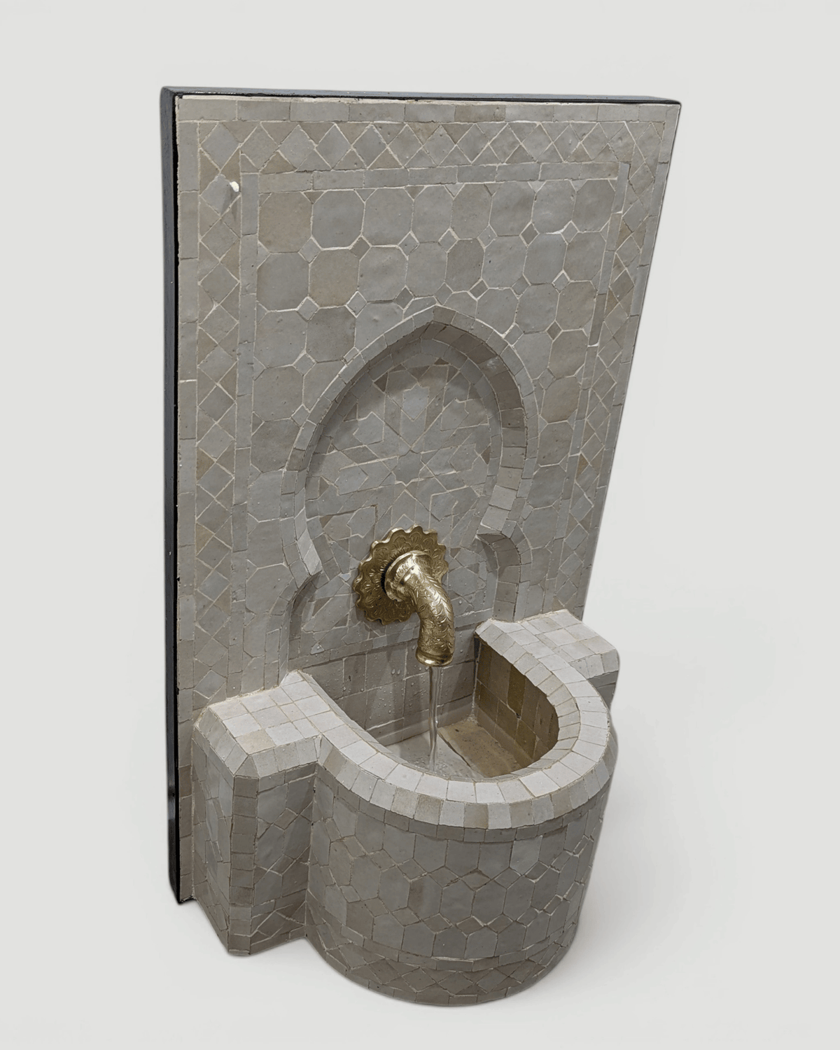 Zellige Fountain MF0005