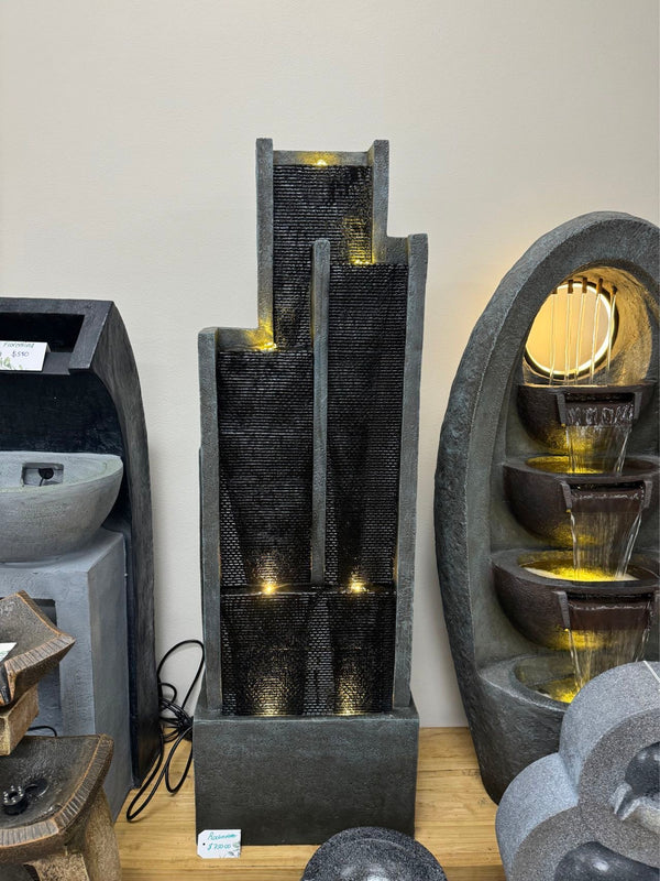 ROCKFELLER Multi Drop Water Feature