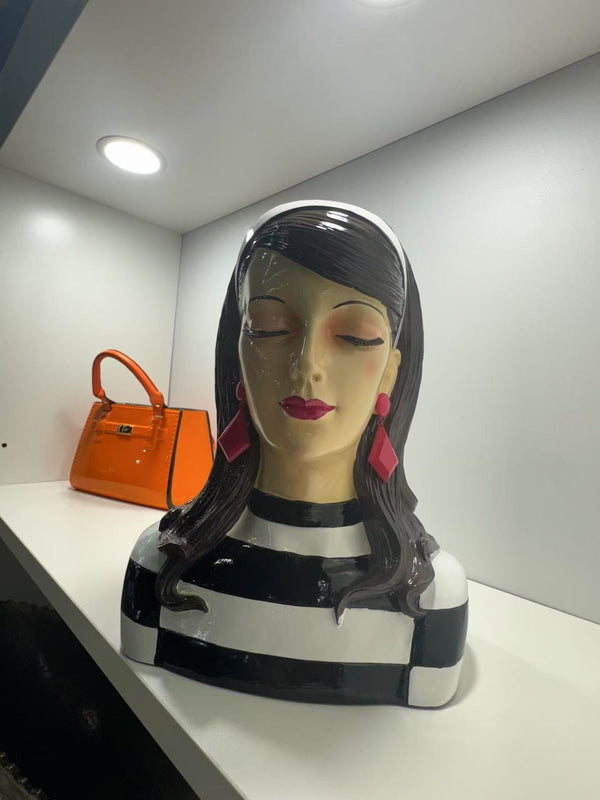 Famosa Bust Head with Earrings in Vivid Colours Ceramic Finish