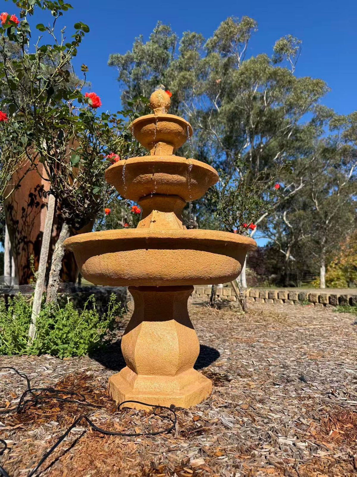 Escalonada 3-Tier Terracotta Garden Fountain