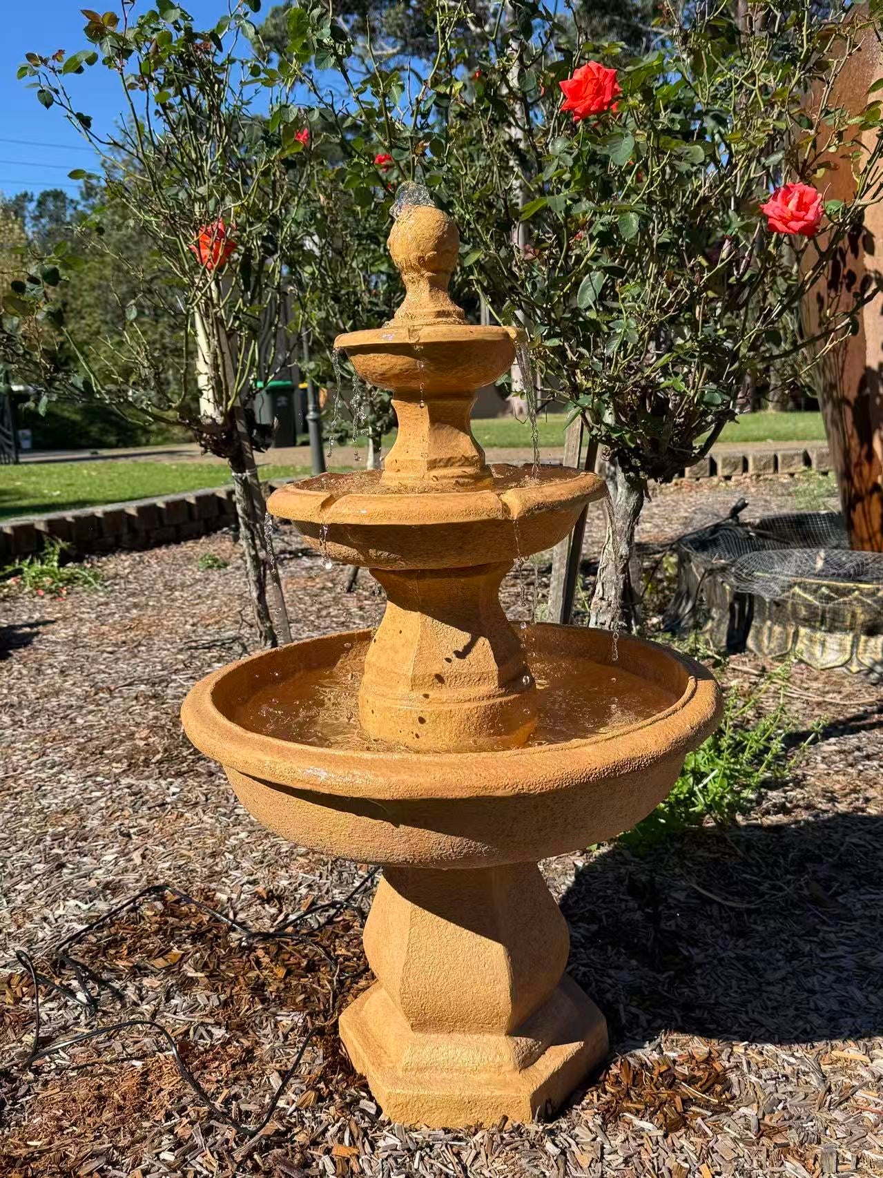 Escalonada 3-Tier Terracotta Garden Fountain