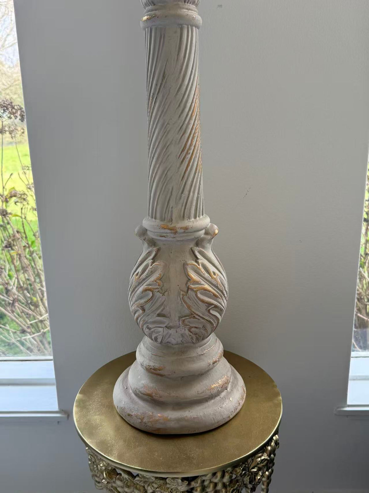 Fiamma Pillar Candle Holder – Antique White & Gold MGO Finish 72cm