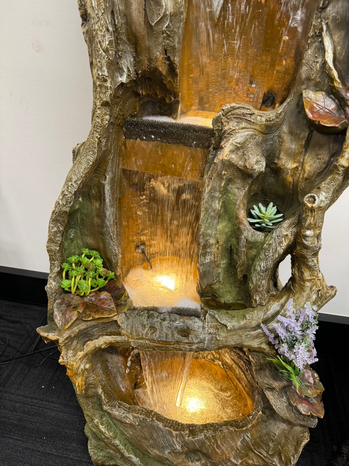 Forrester Waterfall Nature Fountain Hollow Tree Water Feature